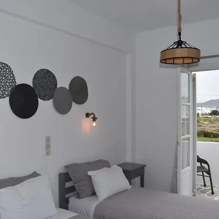 ゲストハウス Alfa ナウサ